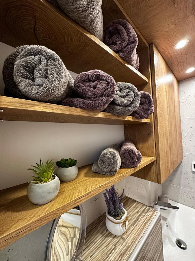 Apartman Veronika 브르시 외부 사진