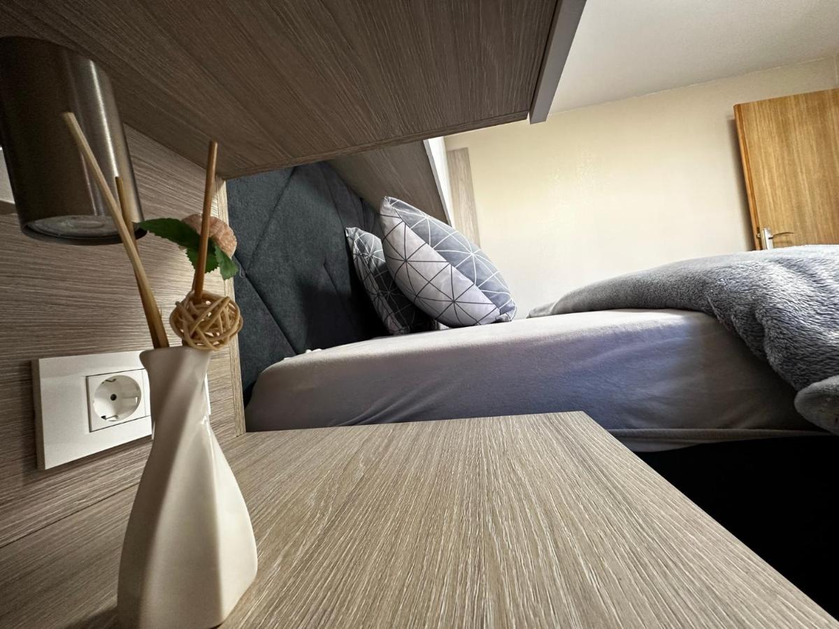 Apartman Veronika 브르시 외부 사진
