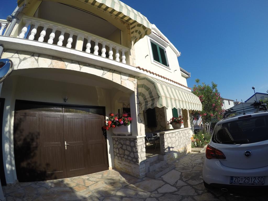 Apartman Veronika 브르시 외부 사진